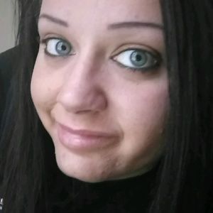 Meet your Posher, Kari